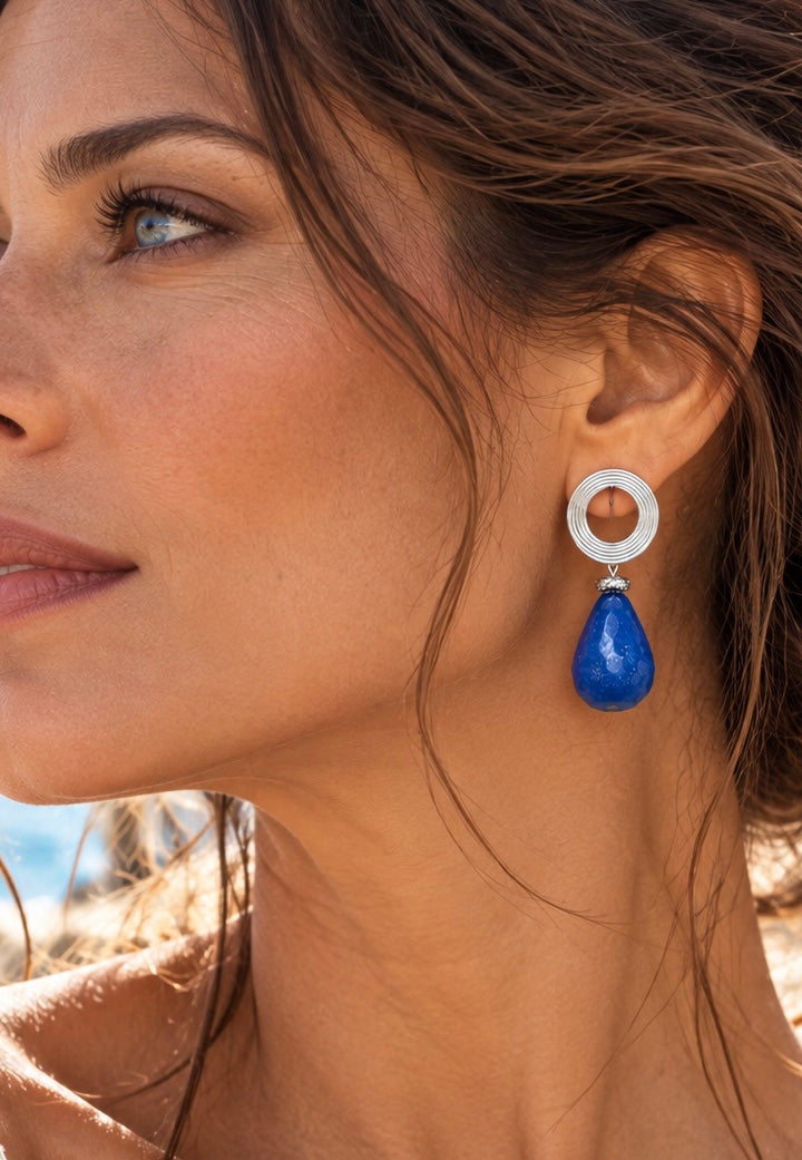 Aros bañados en plata con preciosa piedra natural azul
